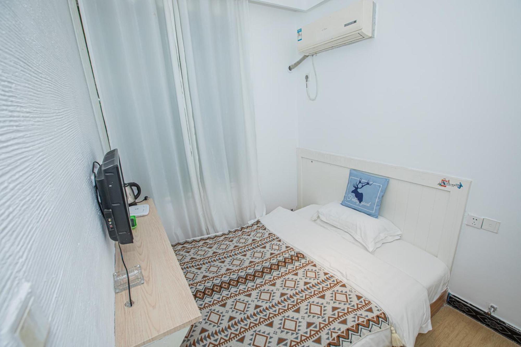 Lumingju Homestay Zhangjiajie Bagian luar foto